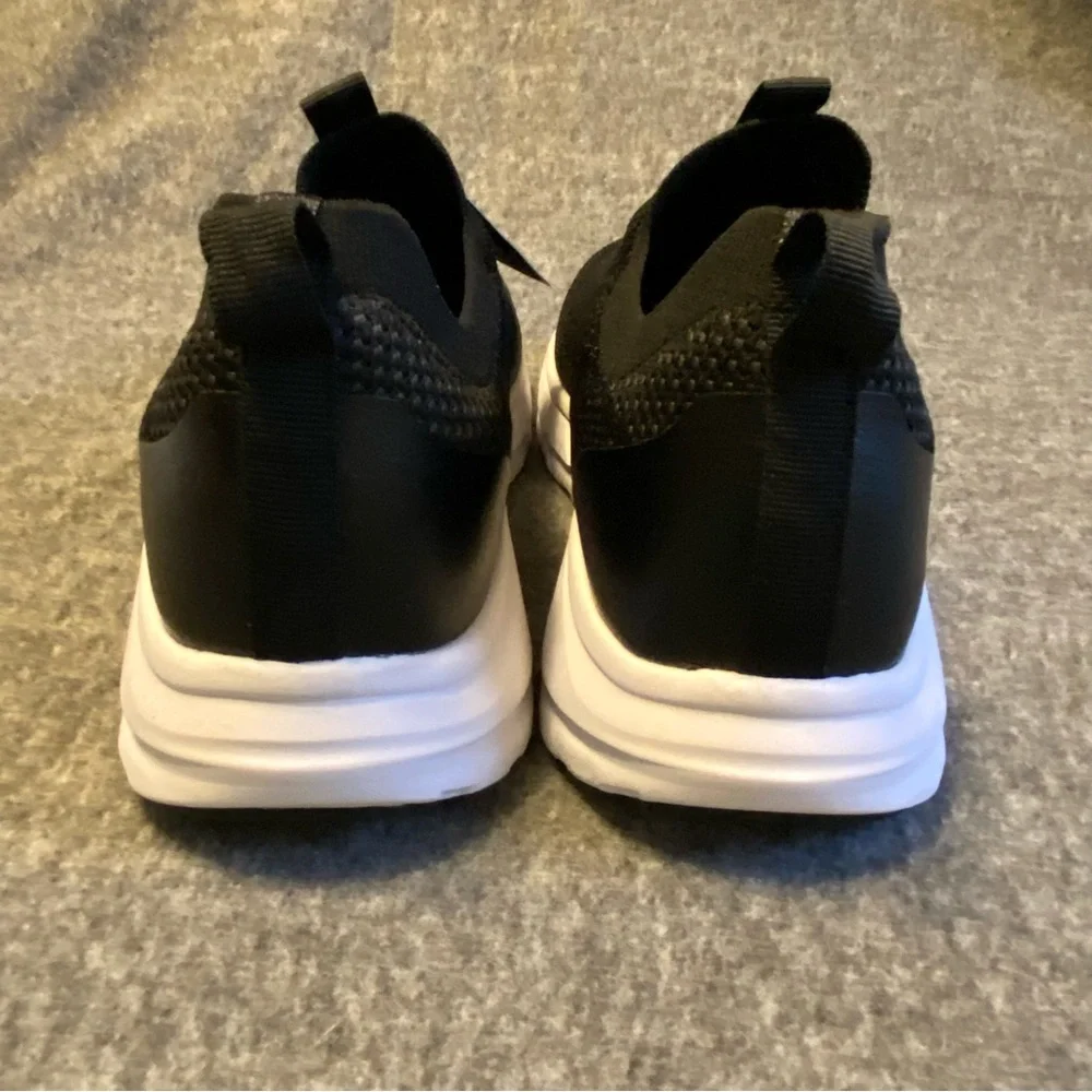 Athletic Works Shoes Mens Size Black Knit Slip-On Men's Size‎ 9 New